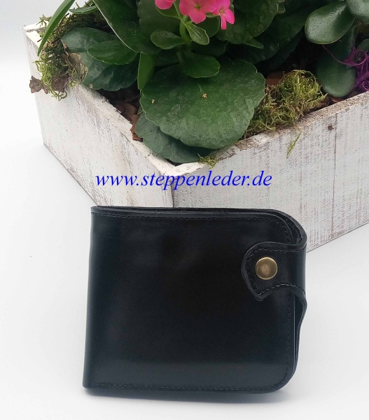 handgefertigte Brieftasche aus echten Leder in schwarz      praktisch, stilbewusst und langlebig